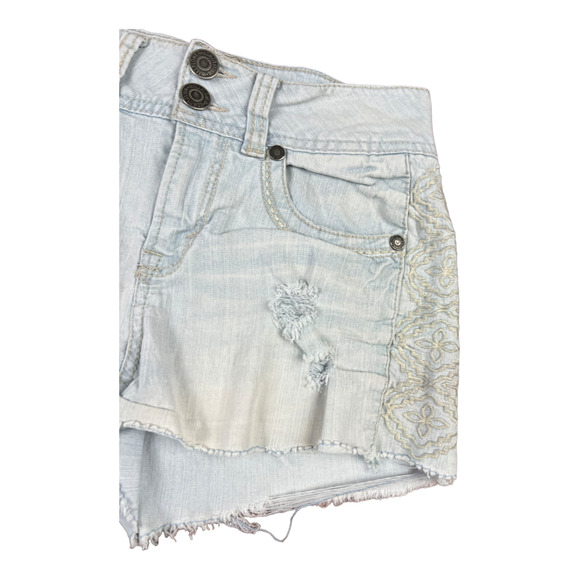 Wallflower Juniors Womens Shorts sz 7 Distressed embroidered grunge - Picture 3 of 8